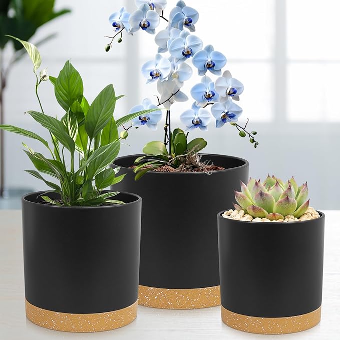5 Pack Cylindrical Flower Pots with 7/6.5/6/5/4 inch, Modern Small Plastic Plant Pots with Drainage Holes & Saucers, Round Planter Pots for Outdoor, Indoor & Office Decor (Black Brown)