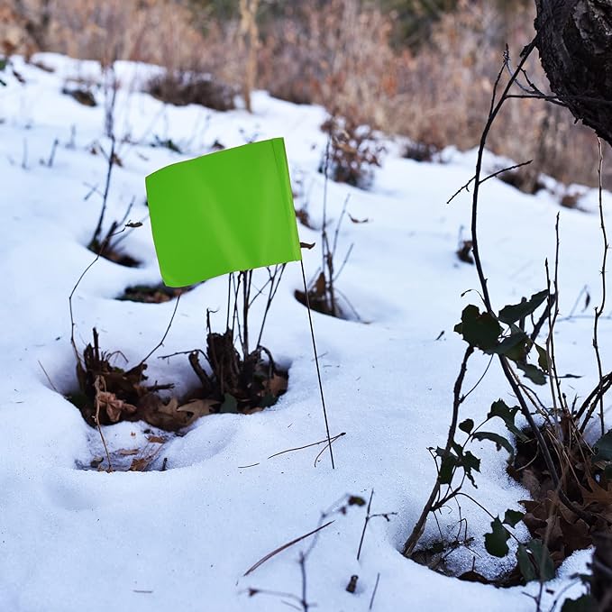 Green Marking Flags 1000 Pack - 4x5x15 Inch Green Flags for Yard - Markers For Lawn, Irrigation, Landscaping, Survey & Sprinkler Head Marking