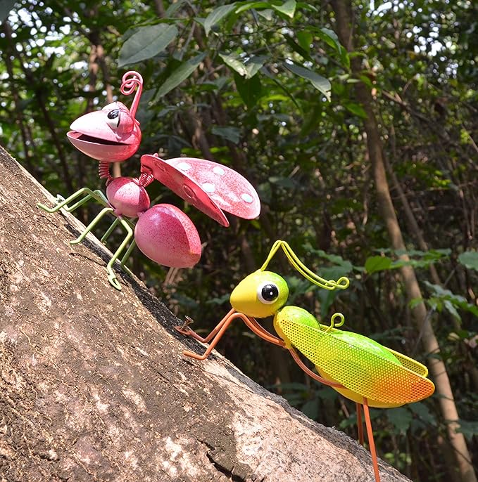 GIFTME 5 Outdoor Wall Decorations,Ladybug and Mantis Metal Outdoor Decor,Set of 2 Metal Yard Art-Perfect Garden Lover Gifts